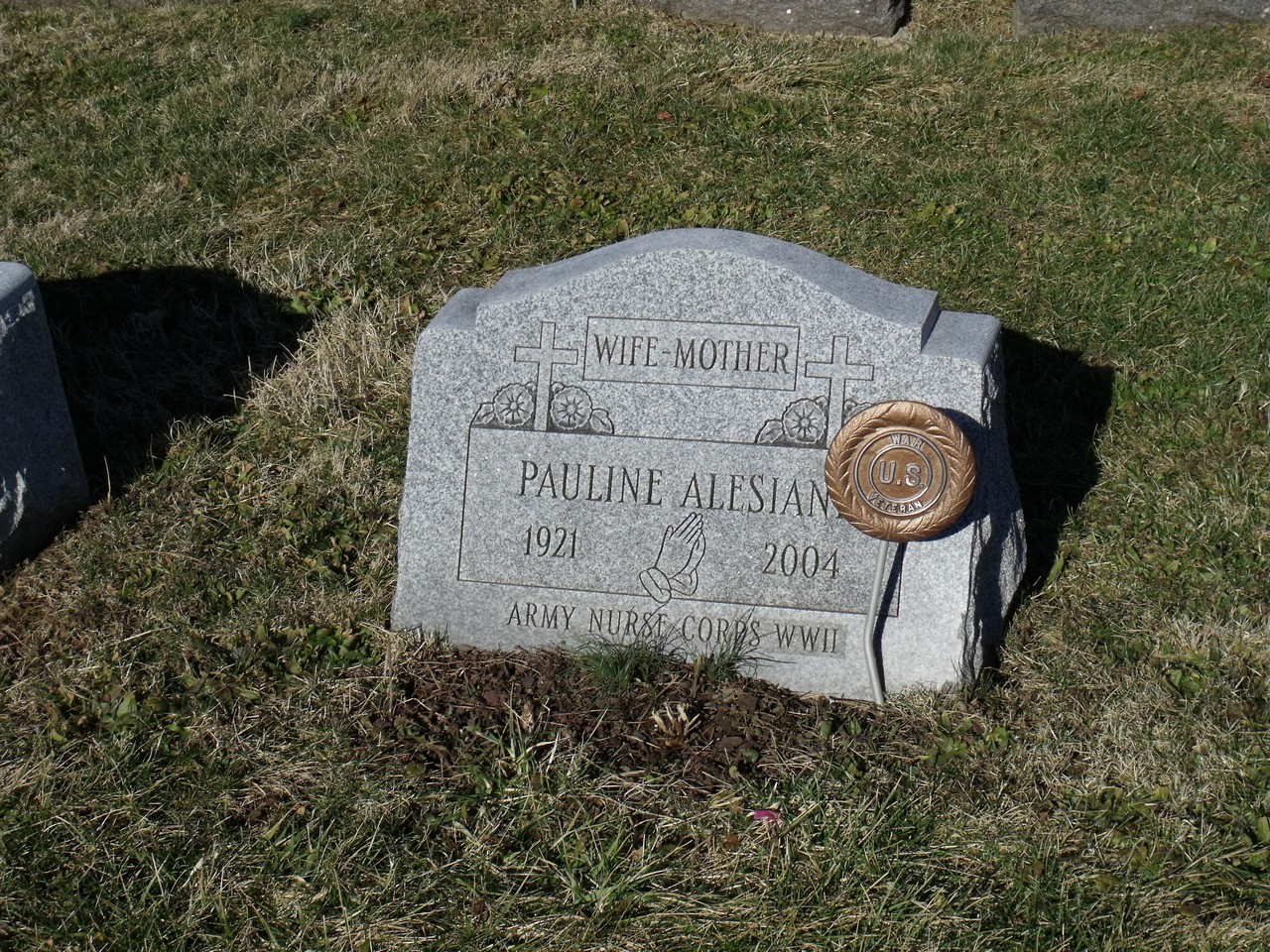 Pauline <i>Savarino</i> Alesiani